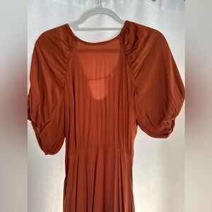 Orange puffed sleeved midi dress Size S